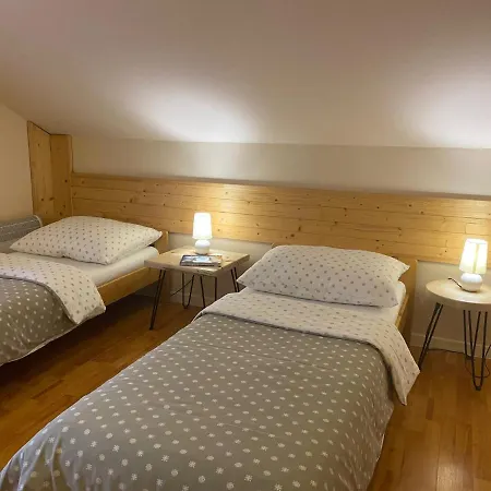 Guest house V Strani