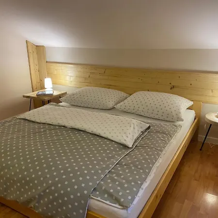 Guest house V Strani