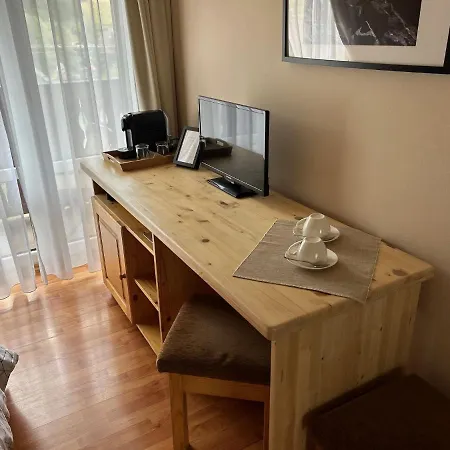 Guest house Liezky 3*