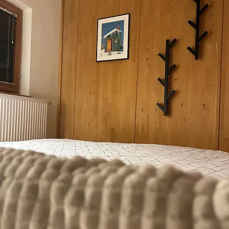V Strani Mýto pod Ďumbierom